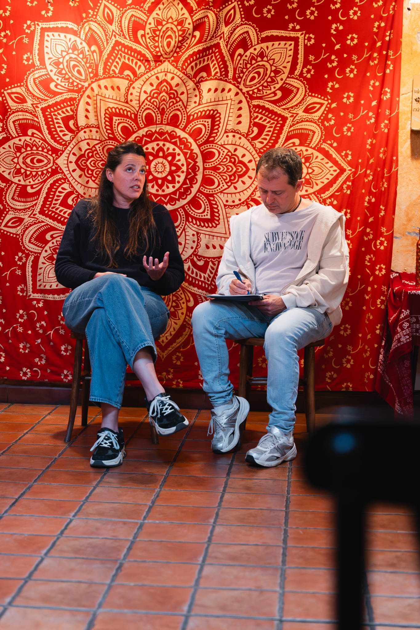 Acompañamiento en una dinámica grupal de constelaciones familiares